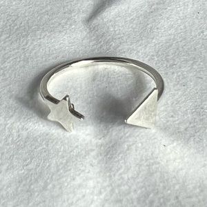Snape sliver ring